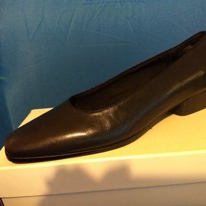 EASY SPIRIT Low Heal, Black, 9.0 US